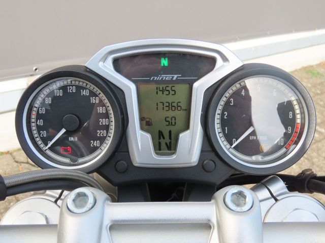 bmw - r-nine-t