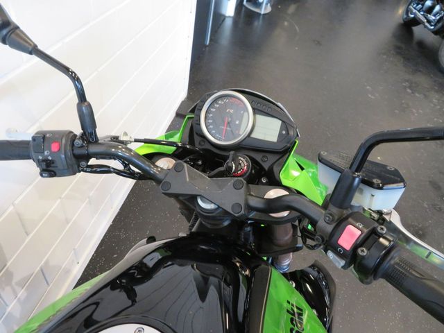 kawasaki - z-750-abs