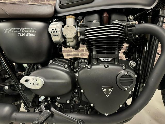 triumph - bonneville-t-120-black