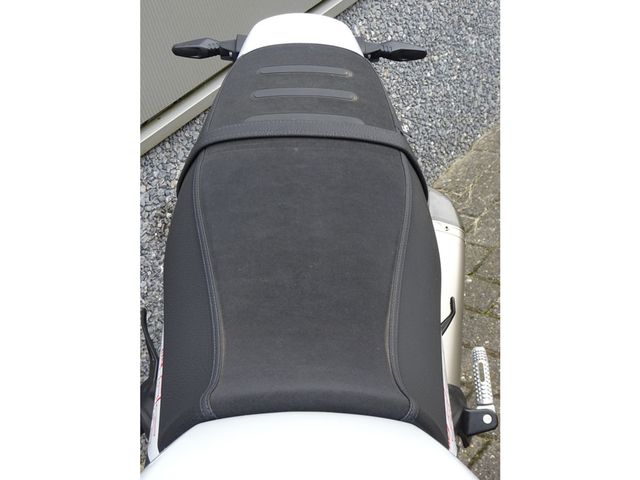 bmw - r-12-g-s
