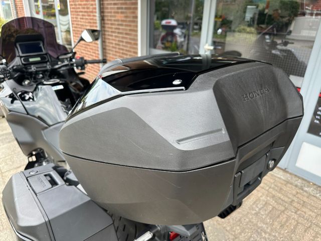 honda - nt-1100