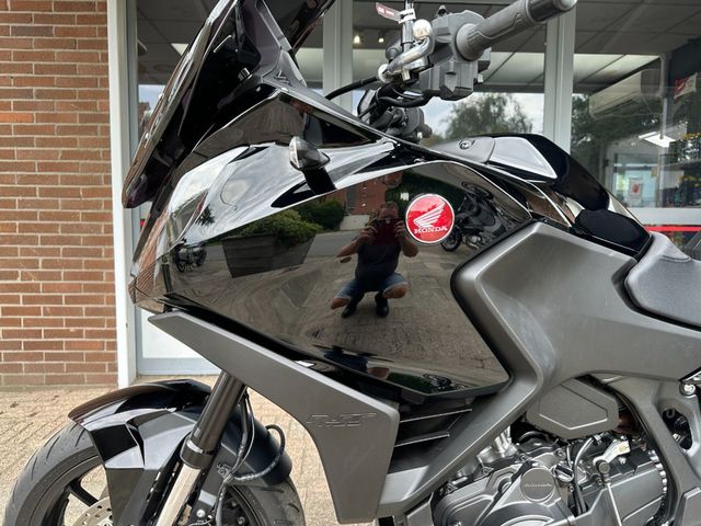 honda - nt-1100