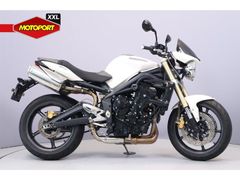 TRIUMPH STREET TRIPLE 675