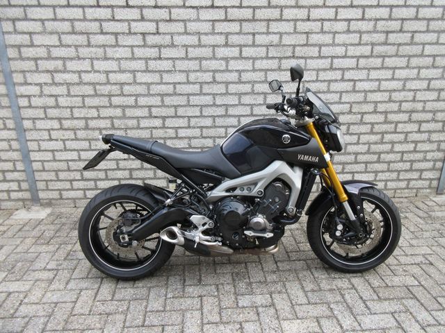 yamaha - mt-09-abs