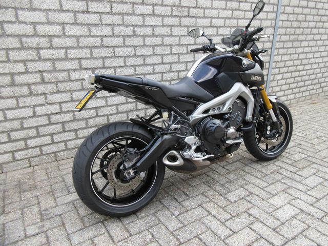 yamaha - mt-09-abs