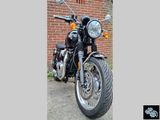TRIUMPH BONNEVILLE  T 120
