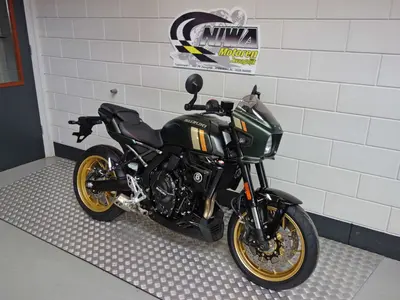 SUZUKI GSX-8TT – foto 2