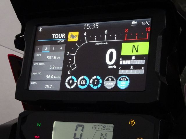 honda - crf-1100-l-africa-twin-dct