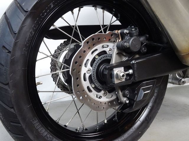 honda - crf-1100-l-africa-twin-dct