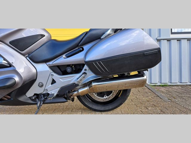 honda - st-1300-pan-european-abs