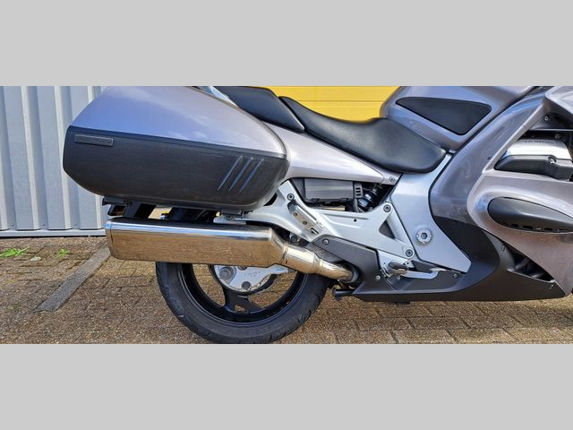 honda - st-1300-pan-european-abs