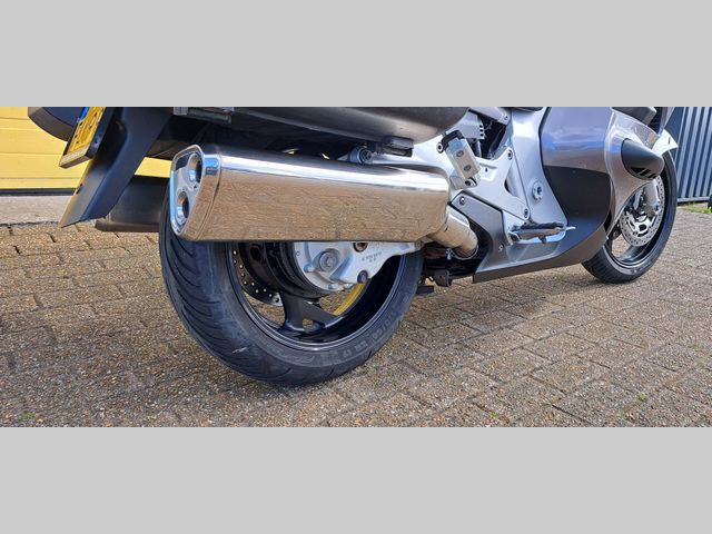 honda - st-1300-pan-european-abs