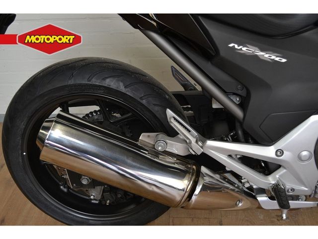 honda - nc-700-x-dct
