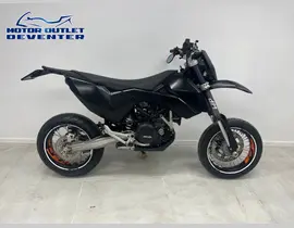 KTM 690 SMC 2010 occasion