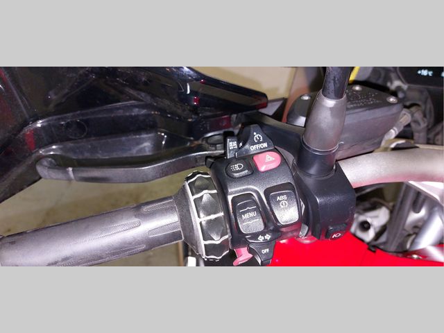 bmw - r-1200-gs-adventure-abs-asc-esa