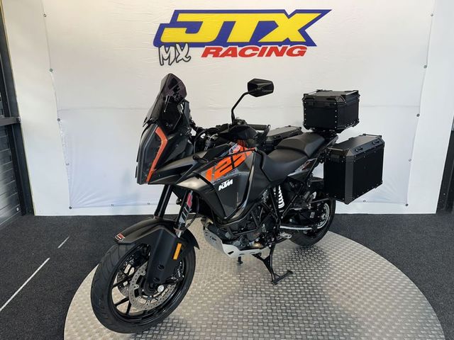 ktm - 1290-super-adventure-s