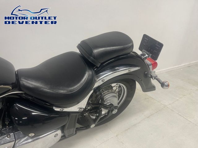 suzuki - vl-800-volusia