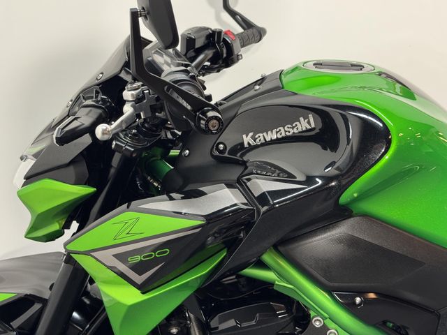 kawasaki - z900