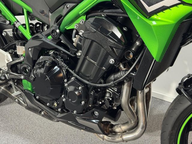 kawasaki - z900
