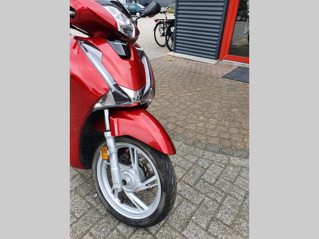 honda - sh-125i-c-abs