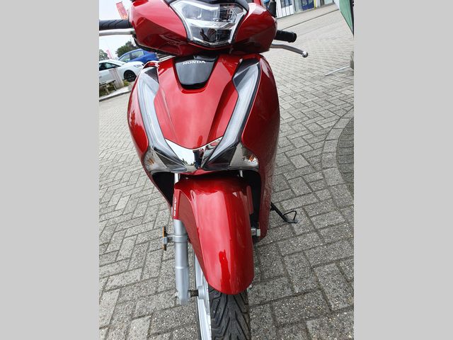 honda - sh-125i-c-abs