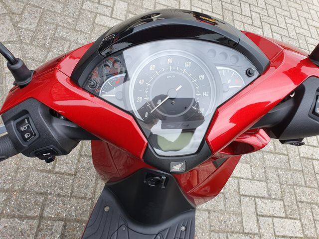 honda - sh-125i-c-abs