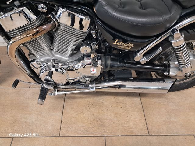 suzuki - vs-1400-intruder