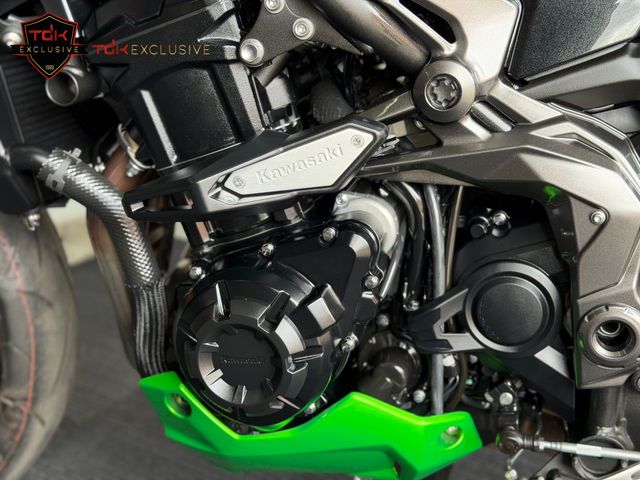 kawasaki - z900-se