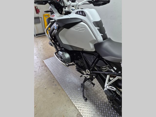 bmw - r-1200-gs-adventure