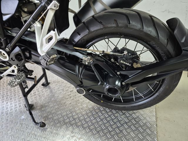 bmw - r-1200-gs-adventure