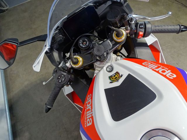 aprilia - rsv-4-1100-factory