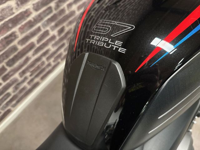 triumph - trident-660-triple-tribute-edition