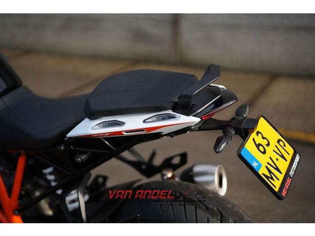 ktm - 1290-super-duke-gt