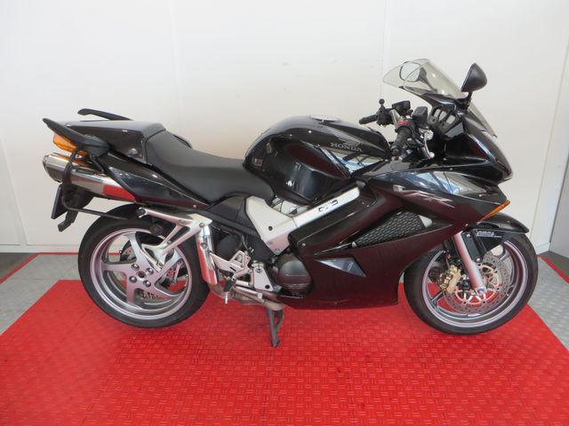 honda - vfr-800-fi-vtec-abs
