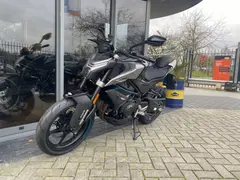 Cfmoto 450NK 2026 nieuw – foto 5 van 7