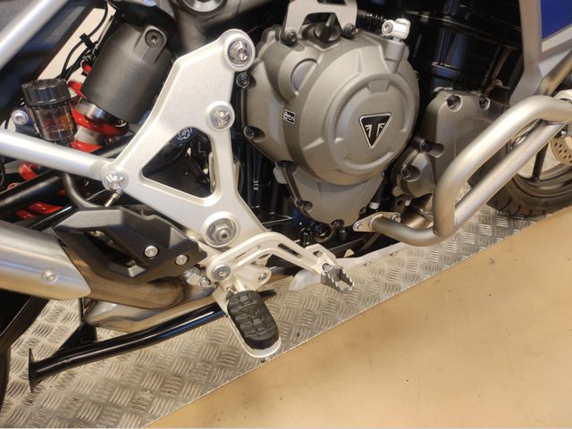 triumph - tiger-1200-gt-explorer