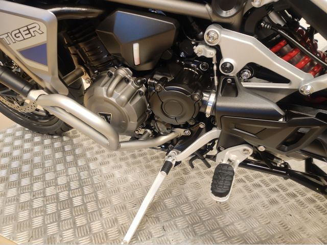 triumph - tiger-1200-gt-explorer