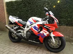 Honda CBR 900 RR Fireblade 1997 occasion – foto 3 van 7