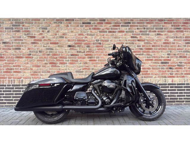 harley-davidson - cvo-street-glide