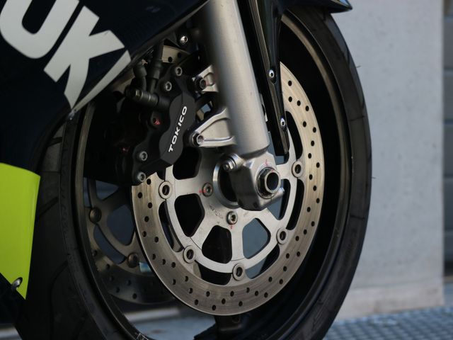 suzuki - gsx-r-600