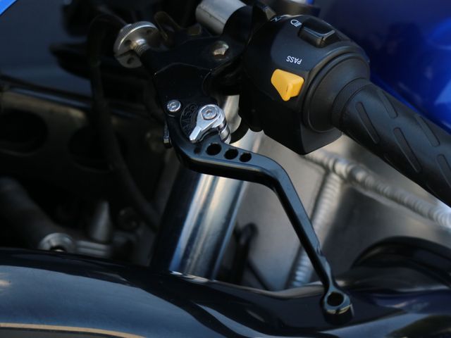 suzuki - gsx-r-600