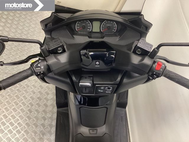 suzuki - burgman-400
