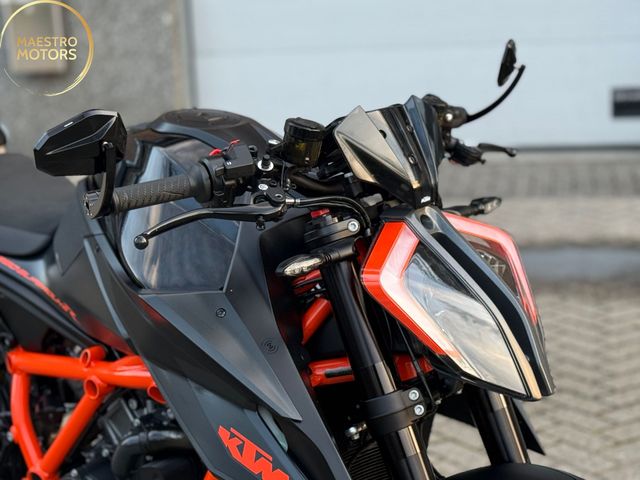 ktm - 1290-super-duke-r