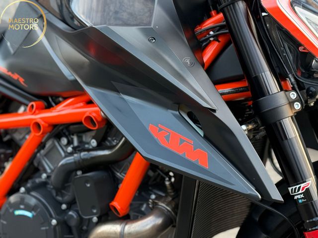 ktm - 1290-super-duke-r