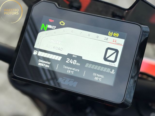 ktm - 1290-super-duke-r