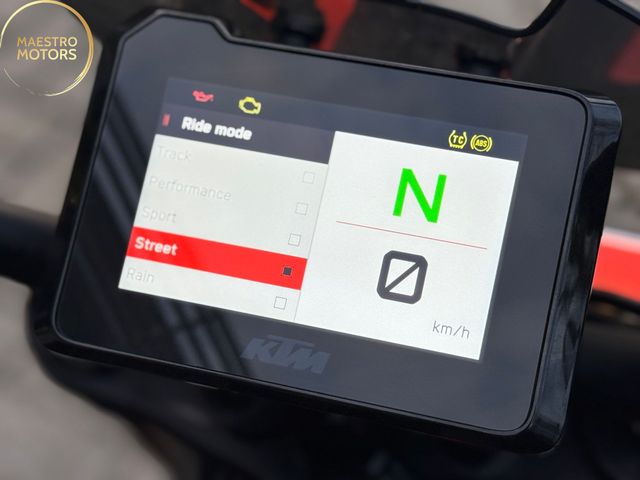 ktm - 1290-super-duke-r