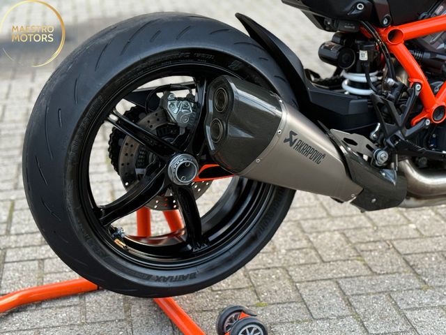 ktm - 1290-super-duke-r