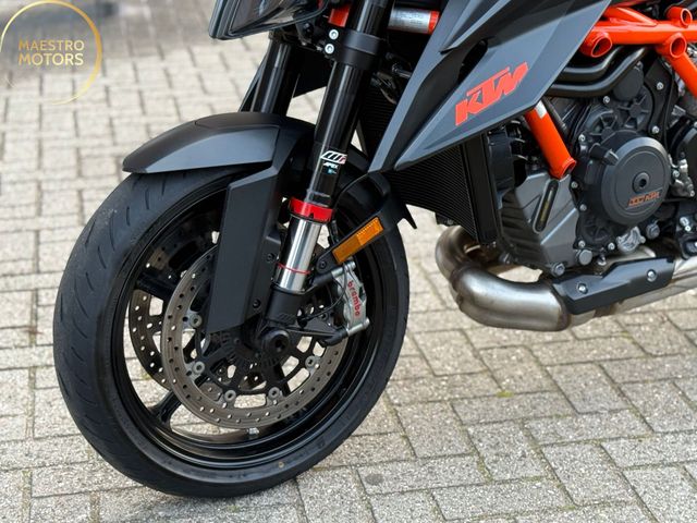 ktm - 1290-super-duke-r