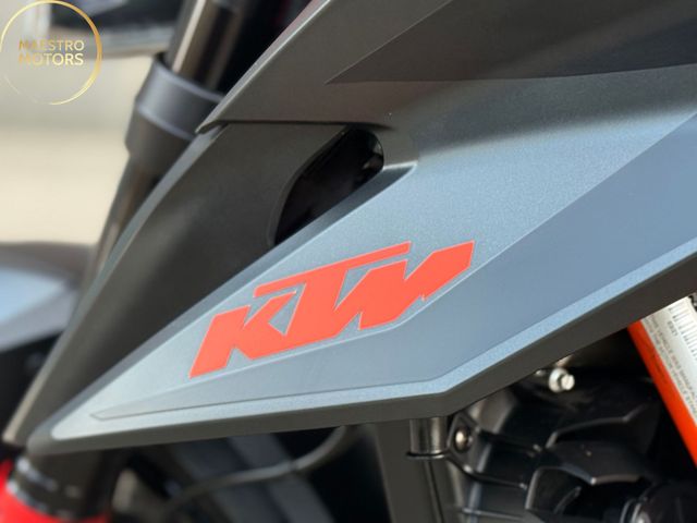 ktm - 1290-super-duke-r