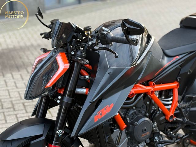 ktm - 1290-super-duke-r